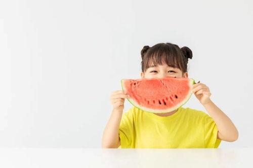 小小娱乐吃瓜,揭秘娱乐圈吃瓜背后的真相