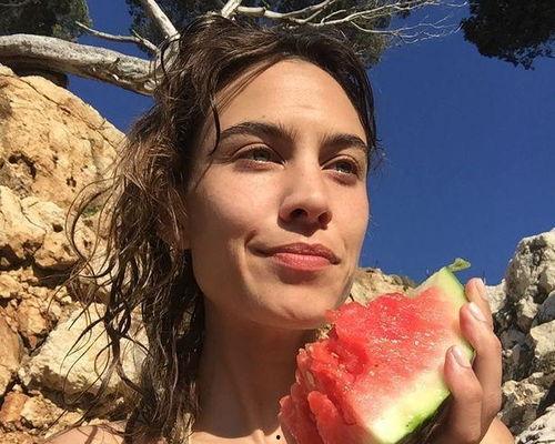 娱乐圈吃瓜海报,明星幕后故事大曝光